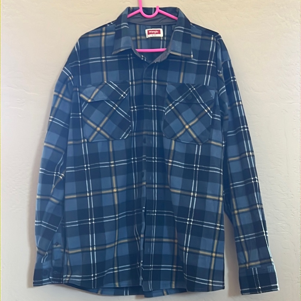 Wrangler Flannel Size L